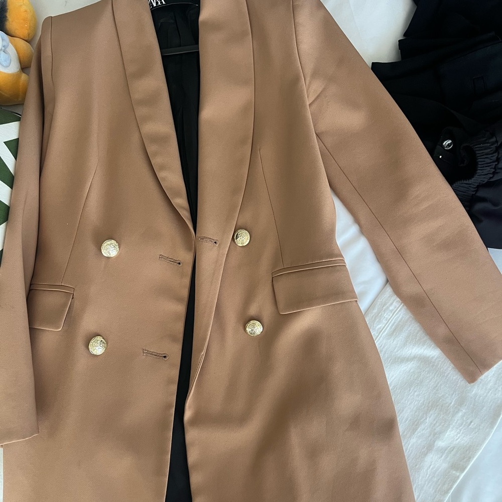 Zara Camel Double-Breasted Blazer with Gold Buttons